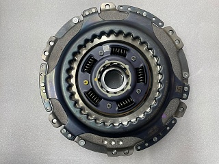 Корзина сцепления АКПП D7UF1 41200-2D500